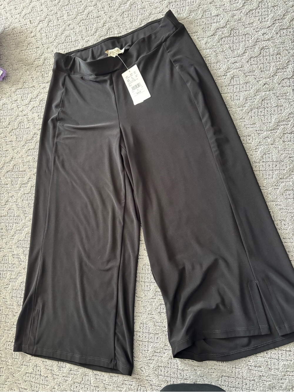 Wide-Leg Black Palazzo Pants — Modern Comfort